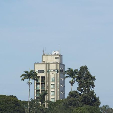 Serema Palace Hotel Lavras Extérieur photo