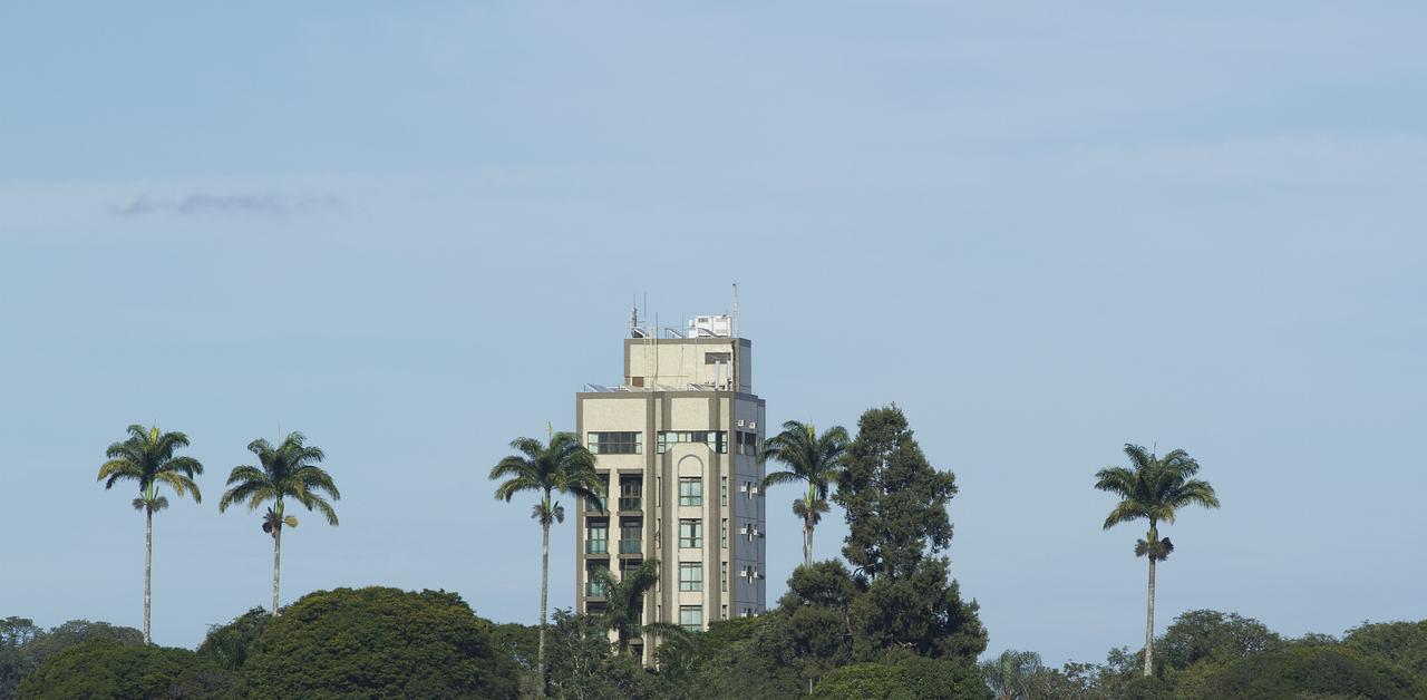 Serema Palace Hotel Lavras Extérieur photo